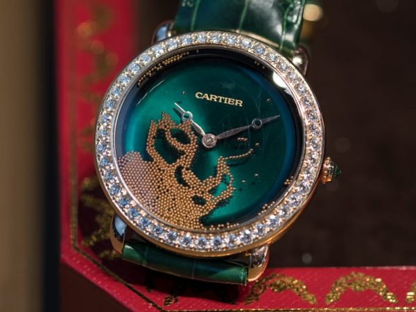 Fausse Cartier